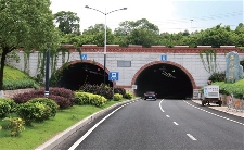 黄厝隧道工程解析：长度结构与限高标准详解
