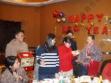 年度表彰盛会圆满举行，凝聚团队力量共启新程(图3)