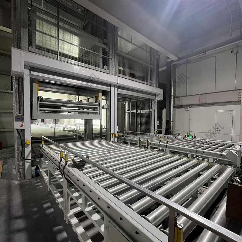 解决食品厂跨楼层运输难题，往复式提升机高效省空间(图2)