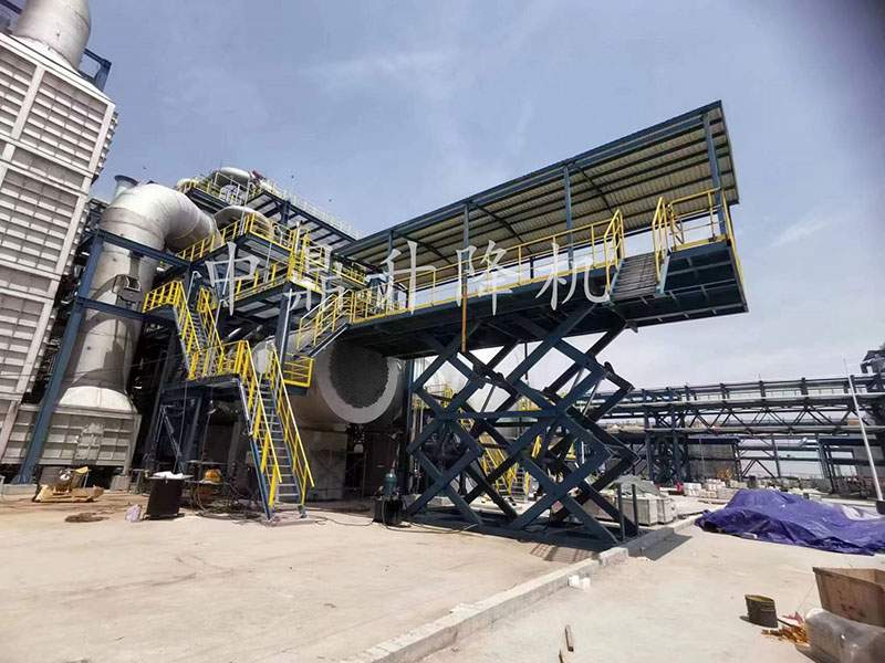 防爆剪叉式升降平台在石化行业的应用场景与核心功能解析(图1)