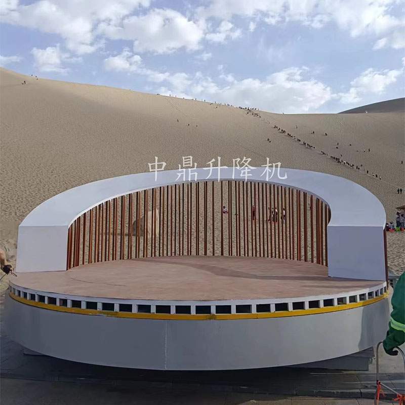 升降舞台的机械原理与舞台魔术，揭秘空间叙事背后的科技艺术(图2)