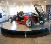 汽车旋转展台：如何用动态展示提升展厅科技感与吸引力