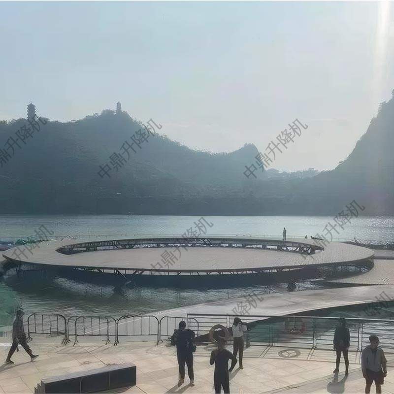 水中升降舞台：揭秘科技与艺术的交融如何创造沉浸式奇迹(图1)