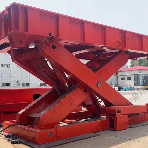 重型升降平台：工业重载运输与高空作业的关键设备解析(图1)