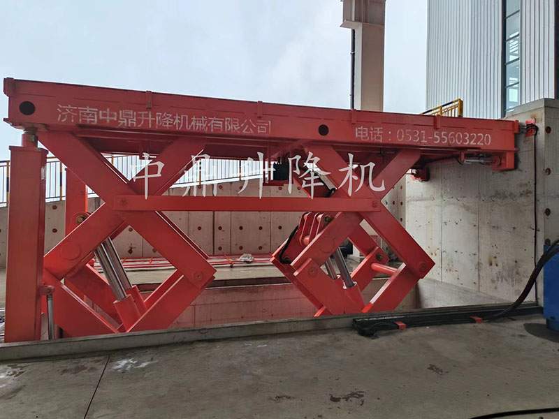 固定式液压升降平台：工业垂直搬运的可靠解决方案(图1)