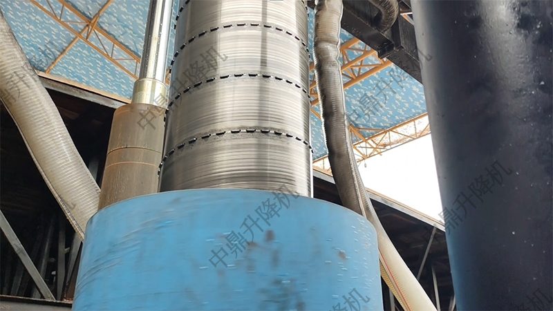 大螺旋升降机：原理优势与工业应用解析，实现重载精准垂直输送(图1)