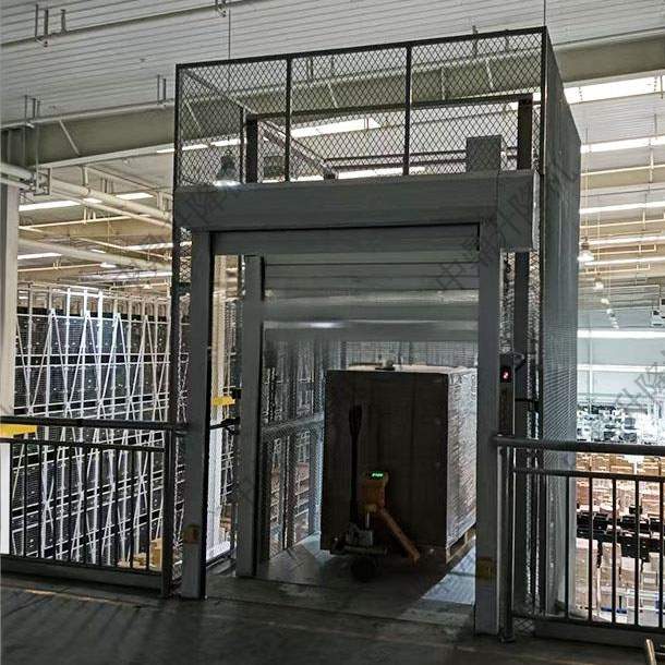 导轨式升降平台优缺点深度解析：适配性与经济性如何权衡？(图2)