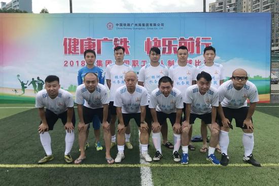 铁路人谢康随队逆袭夺冠，热爱与责任铸就双重精彩(图7)