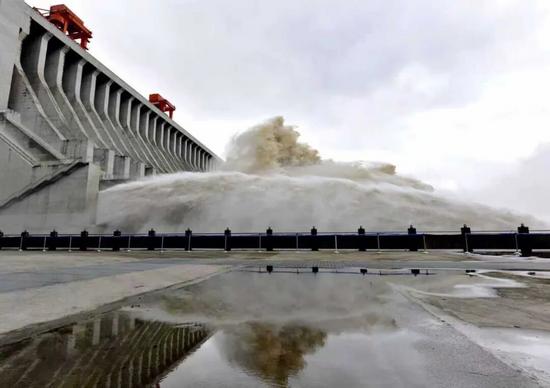 长江水脉焕新生，水利发展绘就安澜生态新画卷(图2)