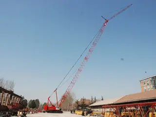 1500吨级履带起重机性能解析：大载重与高稳定性作业优势