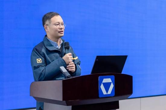 营销工作会议聚势谋远,携手合作伙伴共赴高质量发展新征程(图16) 营销工作会议聚势谋远,携手合作伙伴共赴高质量发展新征程(图16)