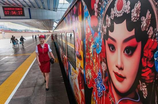 铁路客运服务升级:便捷出行与温情体验共筑幸福旅程(图9) 铁路客运服务升级:便捷出行与温情体验共筑幸福旅程(图9)