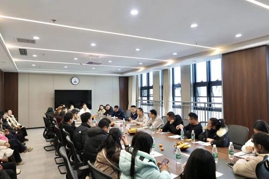 战略伙伴深化合作，探厂交流共绘发展新蓝图(图4)