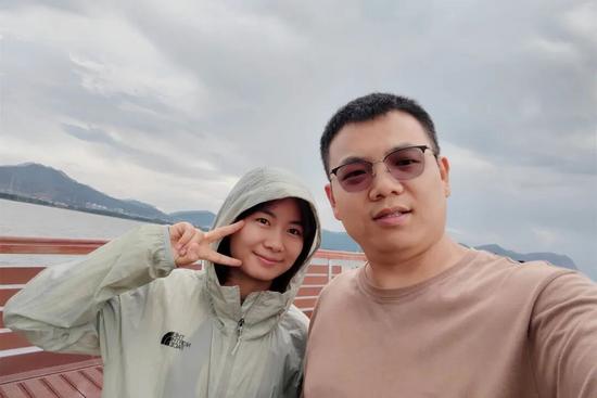 铁路人跨国恋修成正果，中老铁路见证爱情与坚守的浪漫旅程(图12)