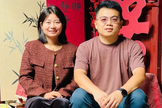 铁路人跨国恋修成正果，中老铁路见证爱情与坚守的浪漫旅程(图13)