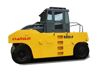 大型压路机性能解析：高效压实与稳定作业的核心优势