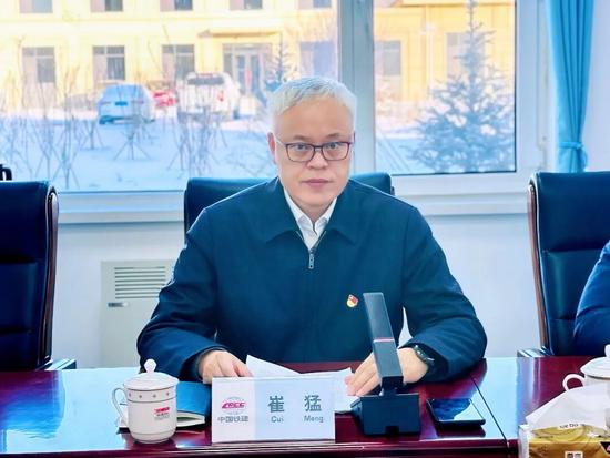 崔猛宣讲二十届四中全会精神并督导长太项目运营(图3)