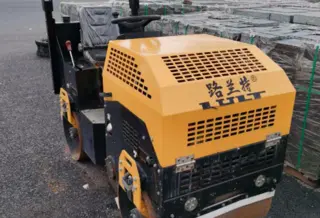 YZD1.3压路机高效稳定性能解析