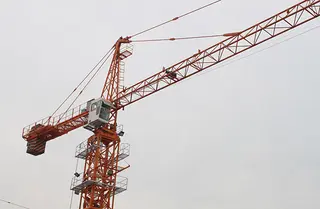 QTZ125起重机性能优势与核心参数解析