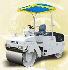 高效稳定小型压路机 灵活应对多种道路压实需求