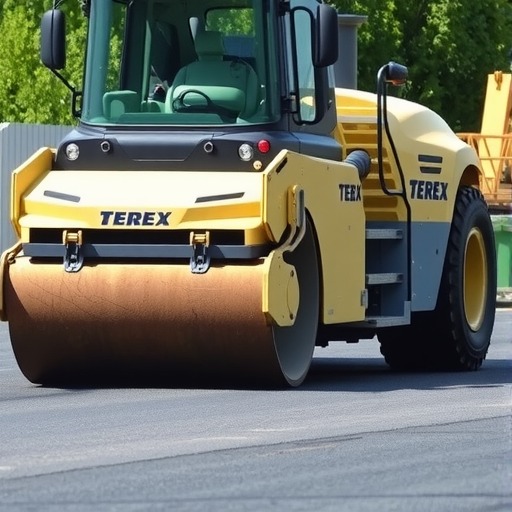 特雷克斯 SP2012HC 压路机(图1)